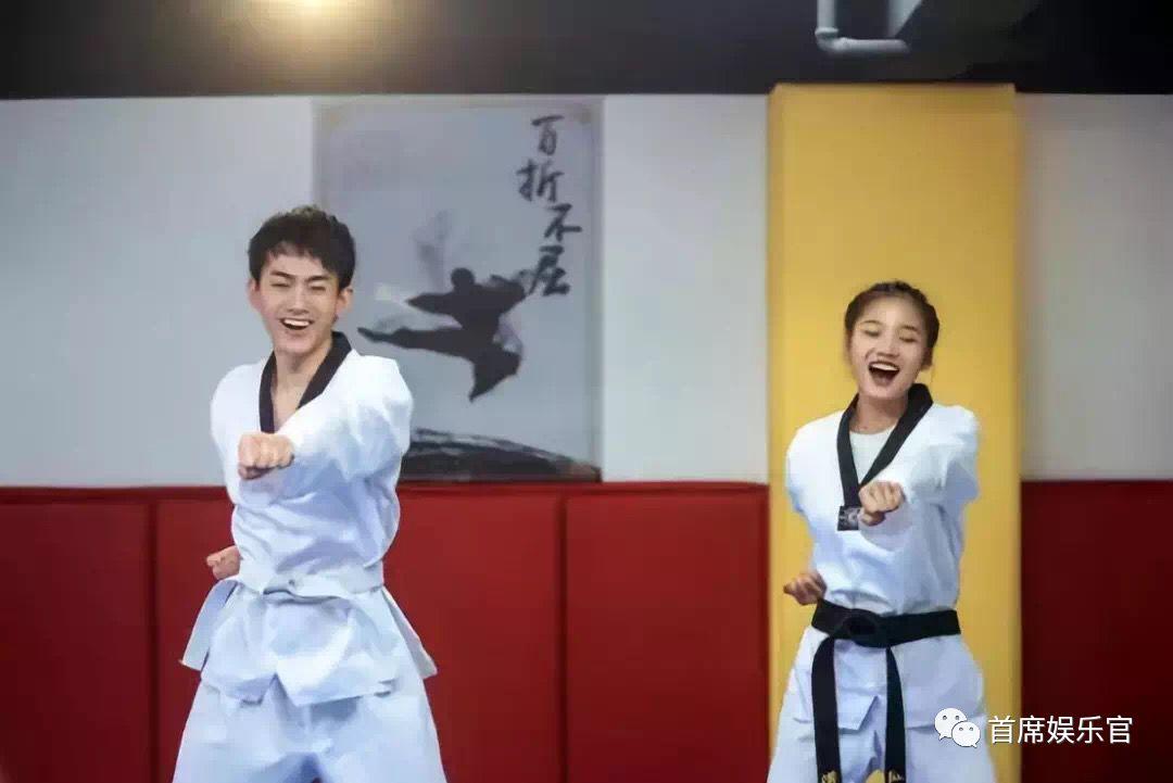 但并不缺乏记忆点,李程程是中国地质大学的跆拳道高手,率直可爱的性格