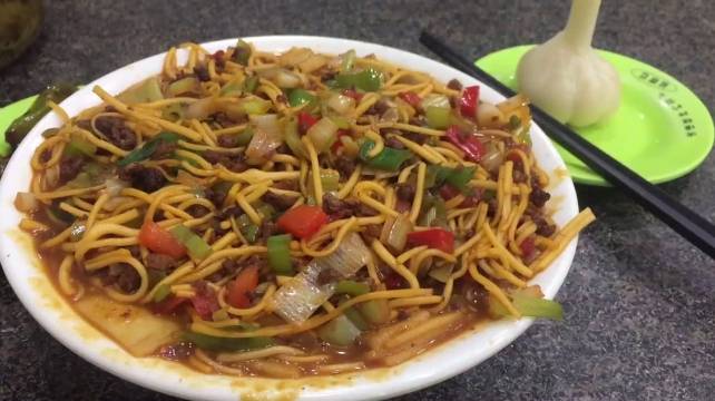 兰州名小吃:临夏特色炒面片(临夏老炒) 67