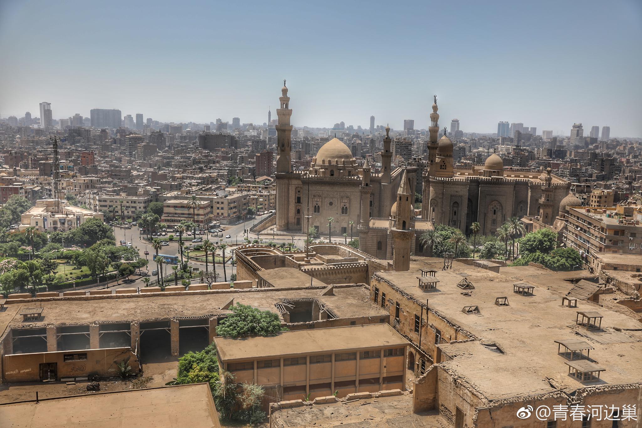 今天我们来到了萨拉丁古堡,塔是埃及著名的古城堡_新浪看点