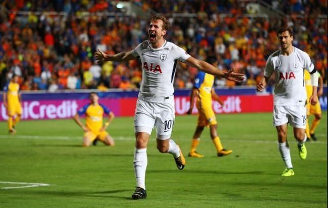 哈里凯恩以6粒进球拿到世界杯金靴奖,含金量最