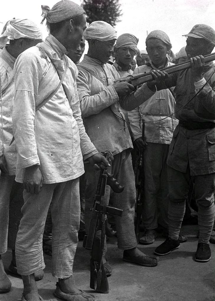 这才是真实的抗战民兵:图3武器很特殊|民兵|八路军|抗战_新浪新闻