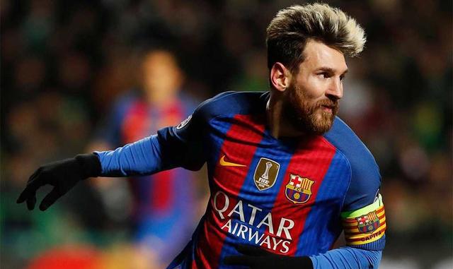 足坛薪资榜出炉,前十名有五位是中超球员,两名