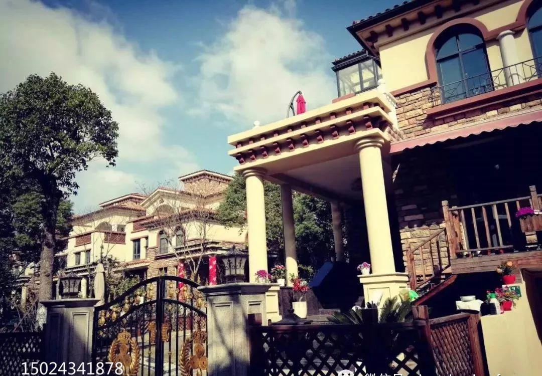 上海奉贤《景源名墅》双拼联排别墅