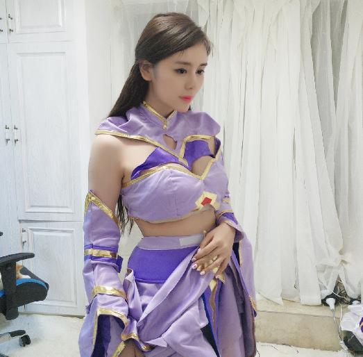 Cosplay貂蝉张琪格图片