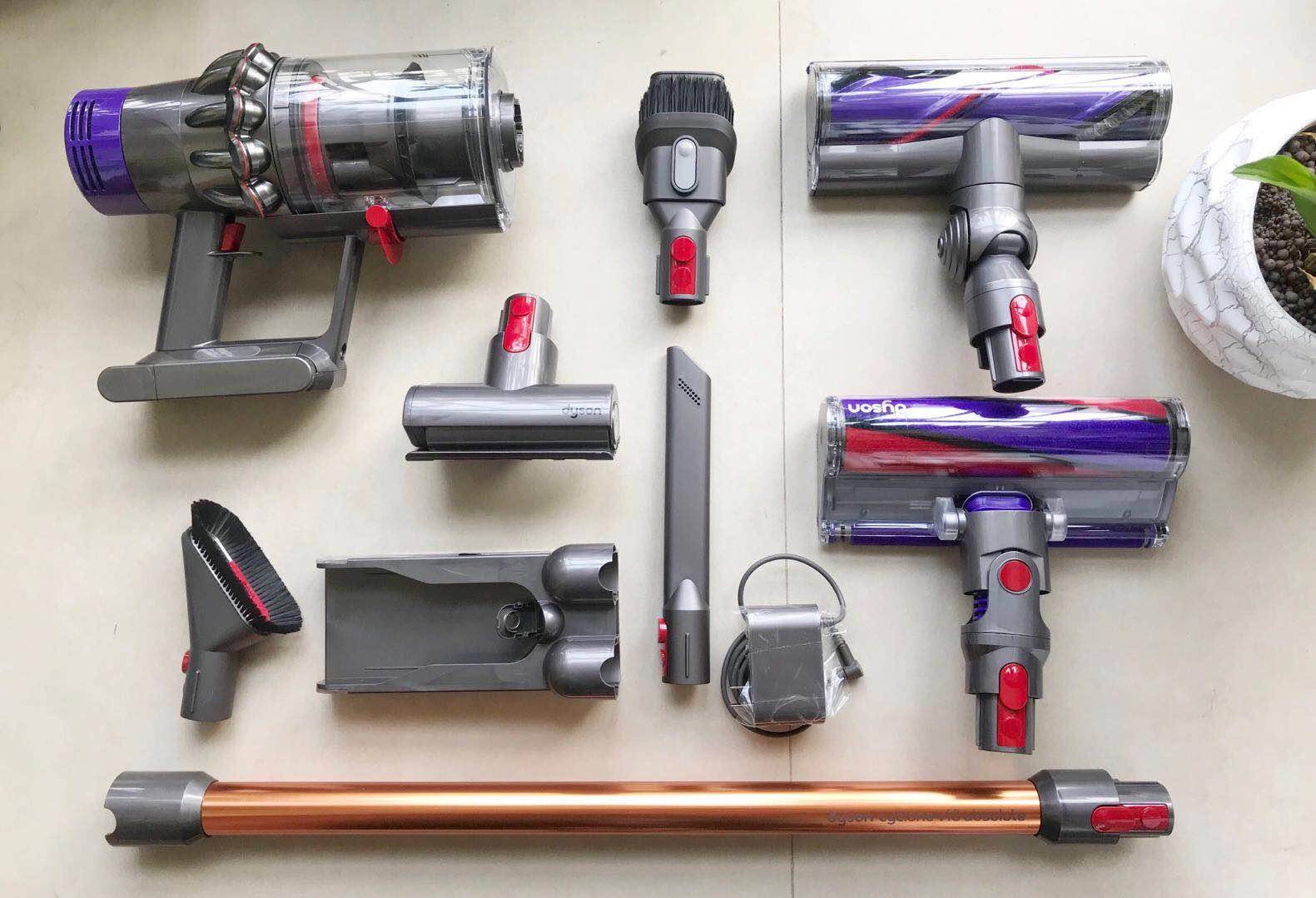 打扫卫生只是吸地? 戴森v10深度体验教你全屋打扫