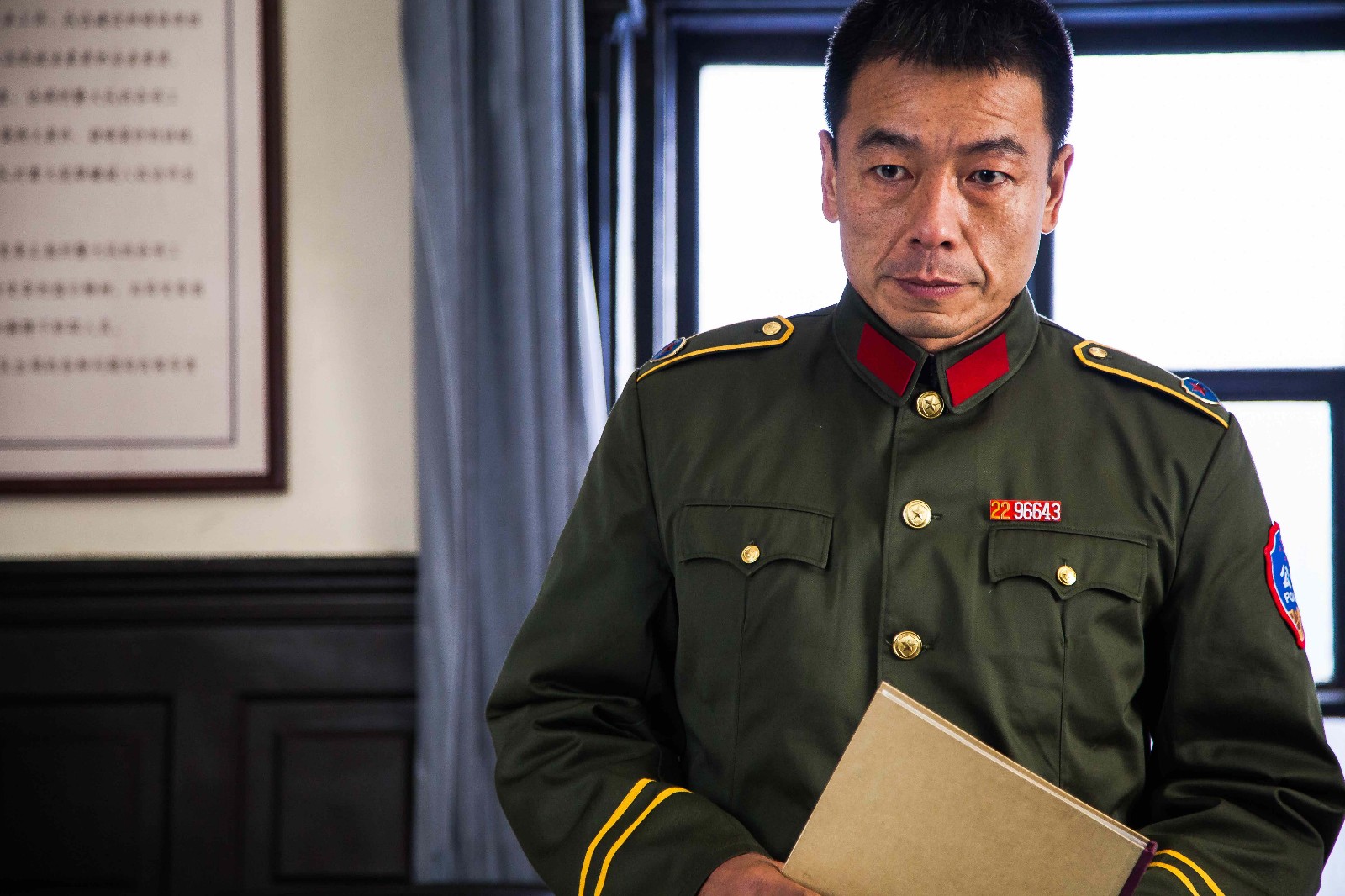 《哥哥姐姐的花样年华》播出 王雅捷王挺联袂演绎小人物花样年华