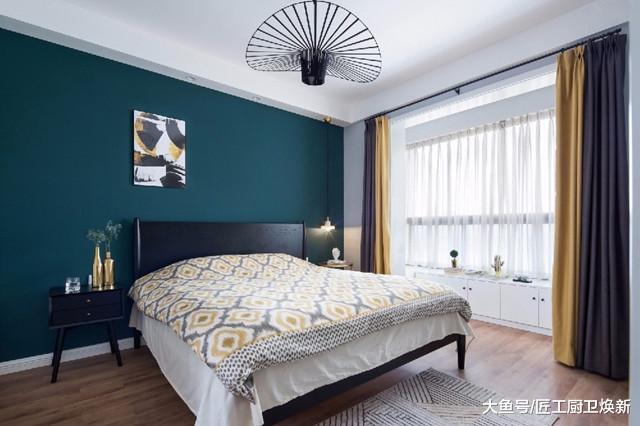 墙面漆用墨绿色, 复古文艺, 也能清新时尚