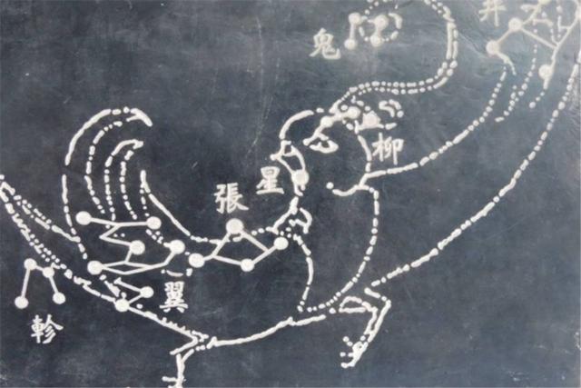 战国古墓发现星宿图,刷新中国天文史纪录,专家:古代宇宙的模型