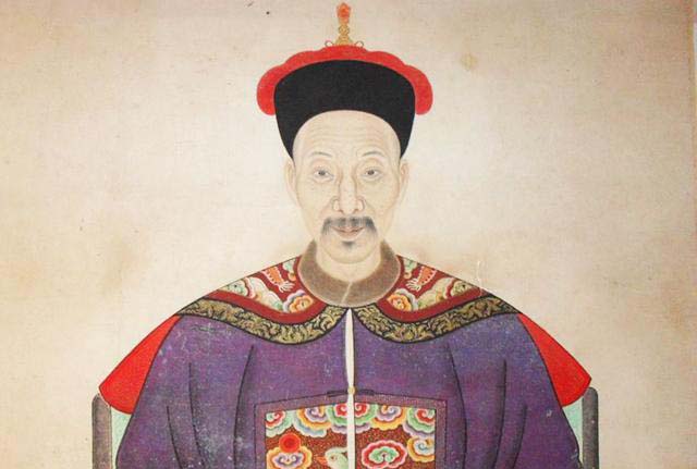 陆陇其的官职并不显赫,只是一个知县,康熙后来虽然提拔他为四川道监察