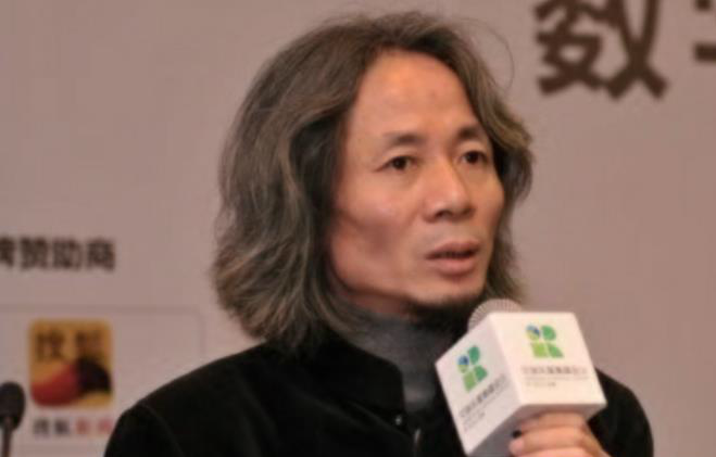 52岁抖音毒男,伪女权教坏千万中国女人,你还在给他点赞|抖音|杜子建