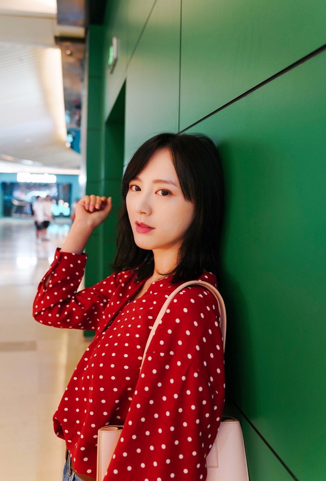 赵叶索最新写真清凉一夏 古灵精怪青春洋溢