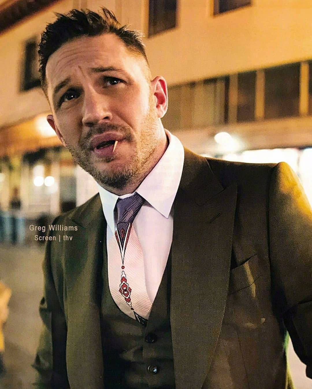 汤姆·哈迪最新写真!这性感的小胡子呀~~|小胡子|写真|性感_新浪新闻