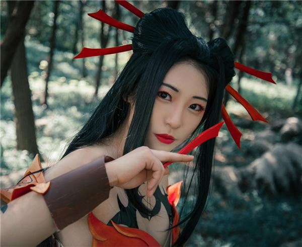 秦时明月焰灵姬cosplay最新赏析这杀气的眼神我给满分