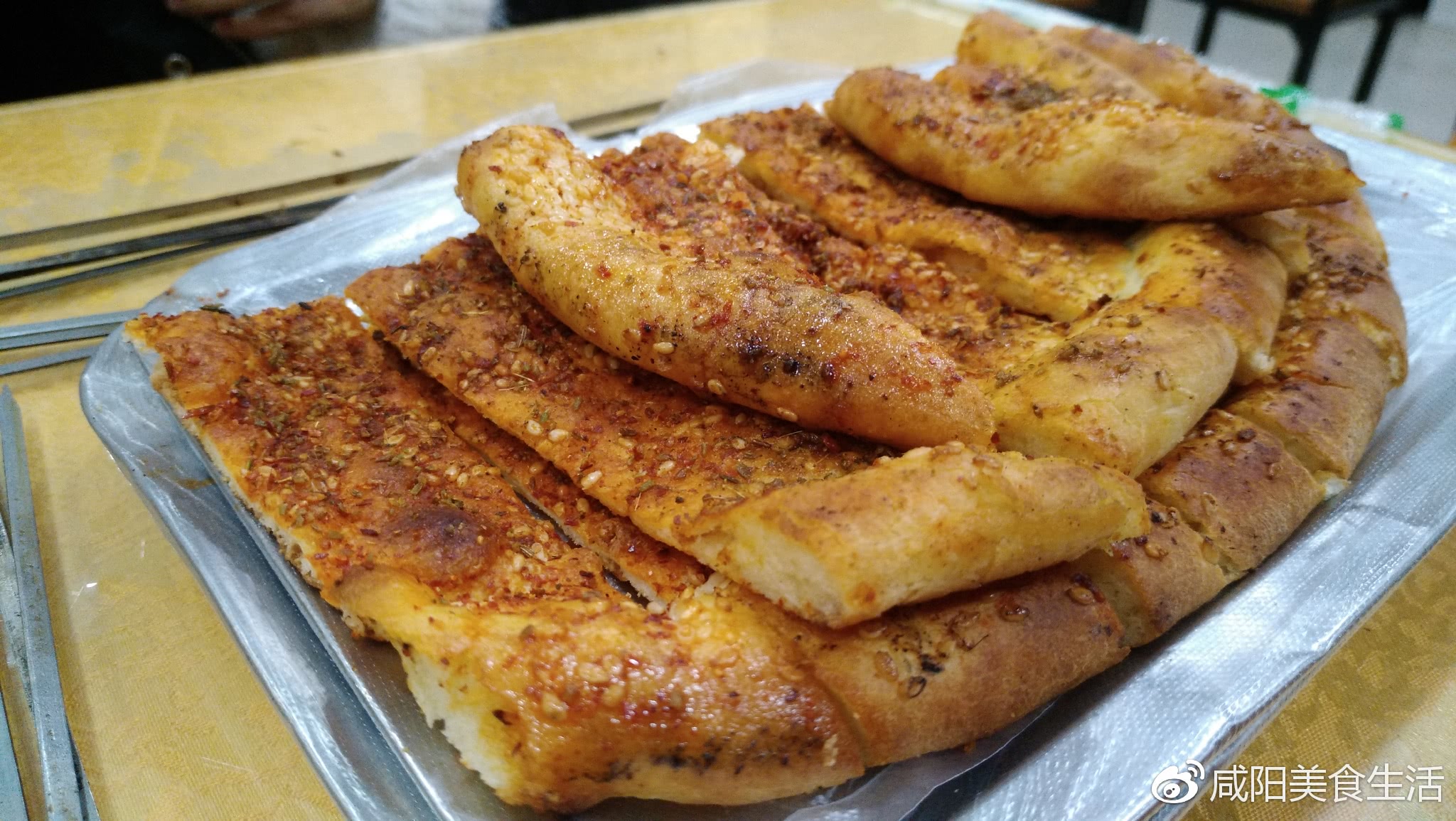 咸阳美食体验碱滩新疆烤肉可楼兰