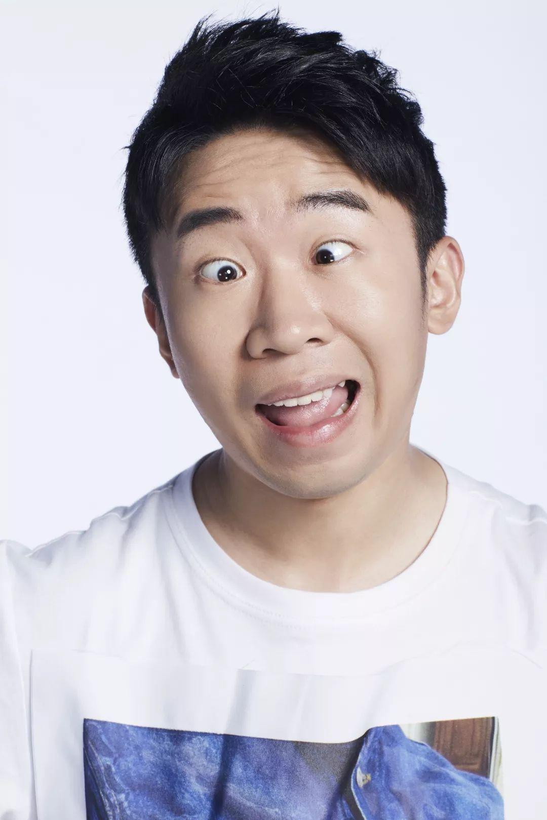 杨迪《无限歌谣季》化身歌谣研修生,表情帝竟成音乐黑洞?