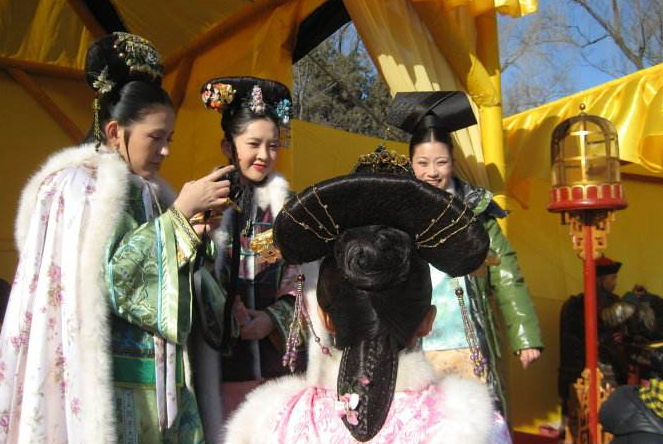甄嬛传,幕后花絮,孙俪母爱爆棚,最后一张的小允子太放肆