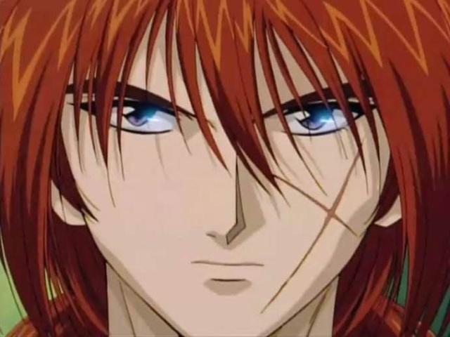 浪客剑心中绯村剑心脸上竖着的伤疤是谁划上的