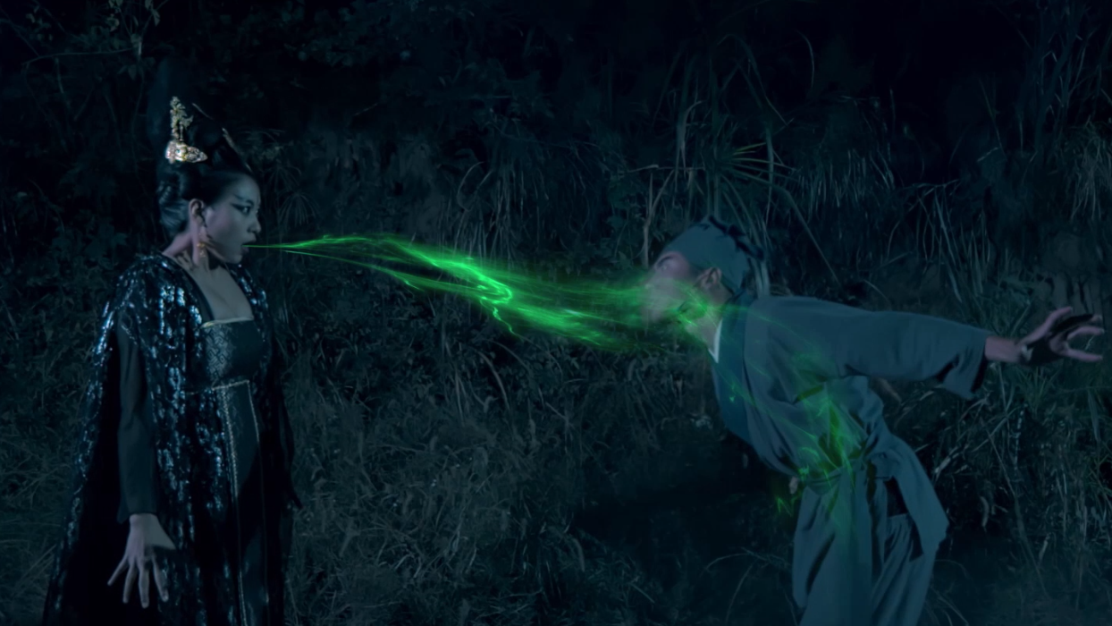 白骨精被压在山下数万年,出来后到处吸人魂魄,特效让人尴尬!