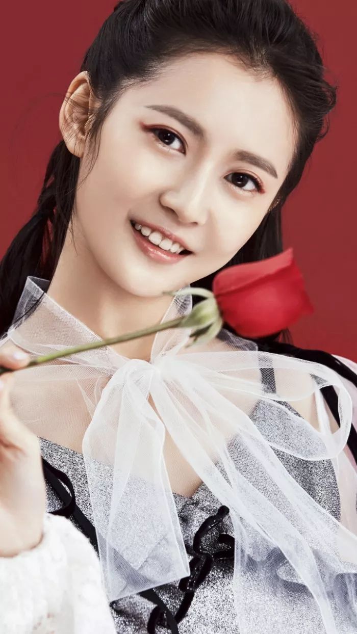 赵韩樱子改名了?易烊千玺有喜欢的人?