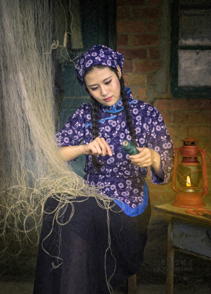 美女一身渔家女造型复古写真集