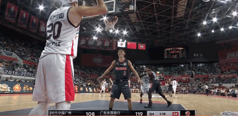 广东宏远新星徐杰,技术细腻颇具大将风范的组织后卫!