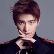 徐纪周导演,您好。电视剧《特种兵》剧组,我们