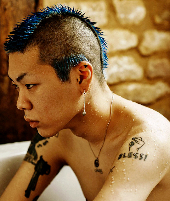 吴赫x dazed korea .