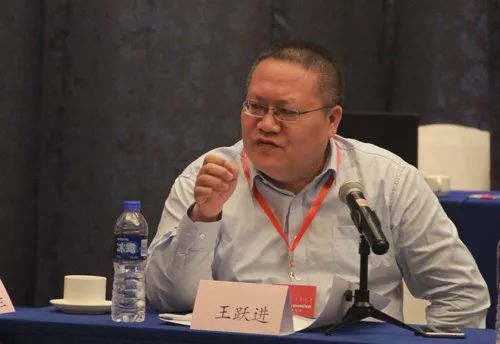 "鸿茅药酒为毒药"?违法2630次,职场医生发科普文却被抓|鸿茅药酒|毒药