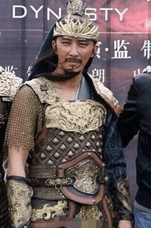 关羽的6位扮演者,甄子丹帅气,韩庚不忍直视,最后2位才经典