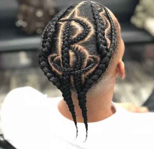 nba:小佩顿换掉"拖把"拿三双,有人却沉迷折腾发型