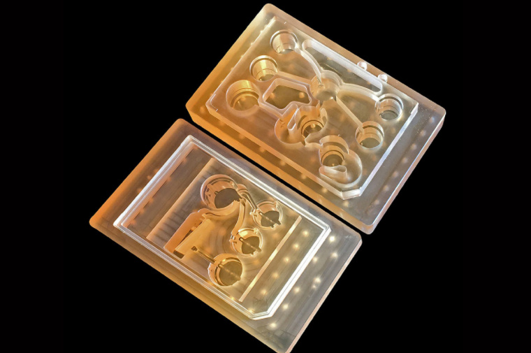 这十个人体芯片能组装出世界上最小的人