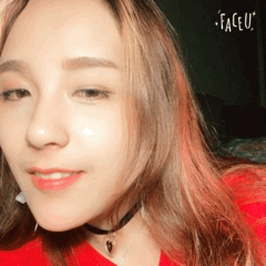 难道很崇拜rita小姐姐的自拍技术?