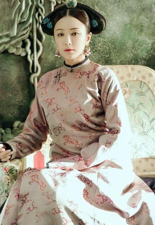 富察皇后16岁念了一首诗雍正大喜她就是我的儿媳妇