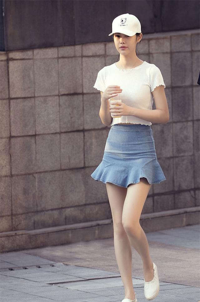 换上清爽的短裙装,满足你小清新的梦想