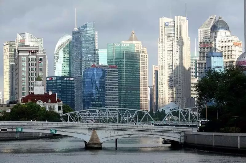 性能全面,索尼黑卡RX100VI行摄体验