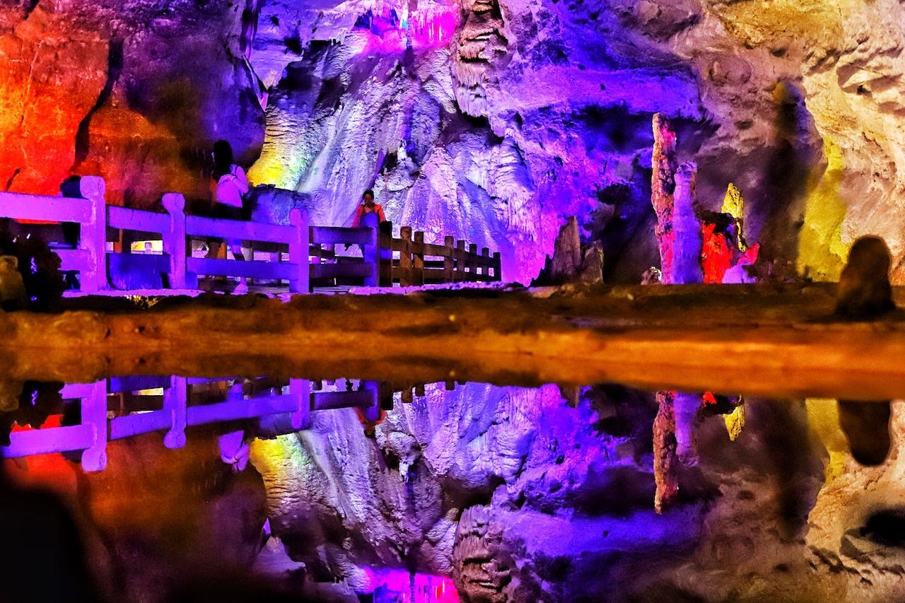 夏日进去都穿大衣,避暑圣地|太极洞|水洞|旱洞_新浪新闻