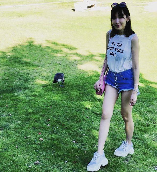 34岁生完三个儿子,陈若仪今秀凸凹身材,网友表示很羡慕林志颖