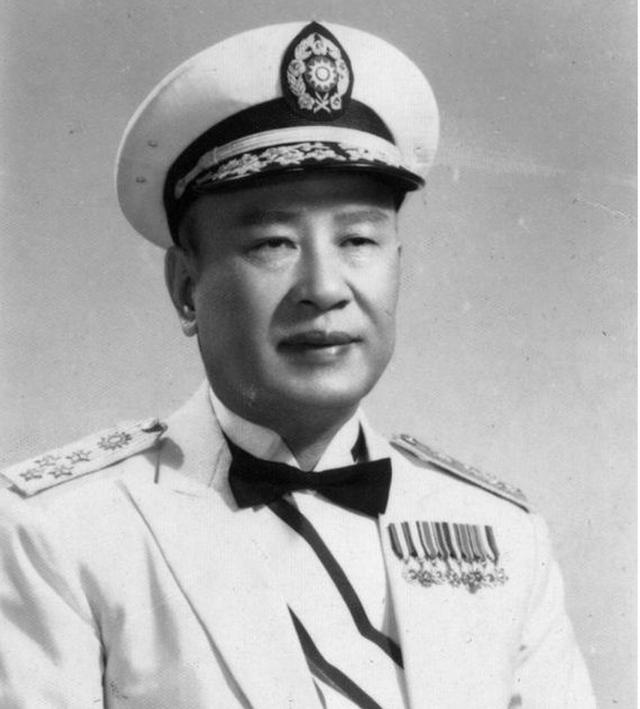 上将,却死于石榴裙下,发现时尸身发绿|保密局|白崇禧|李宗仁_新浪新闻