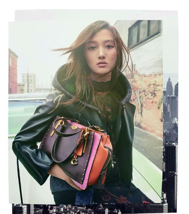 代言蔻驰的宣传片曝光,关晓彤一改往日的甜美少女style携手coach蔻驰