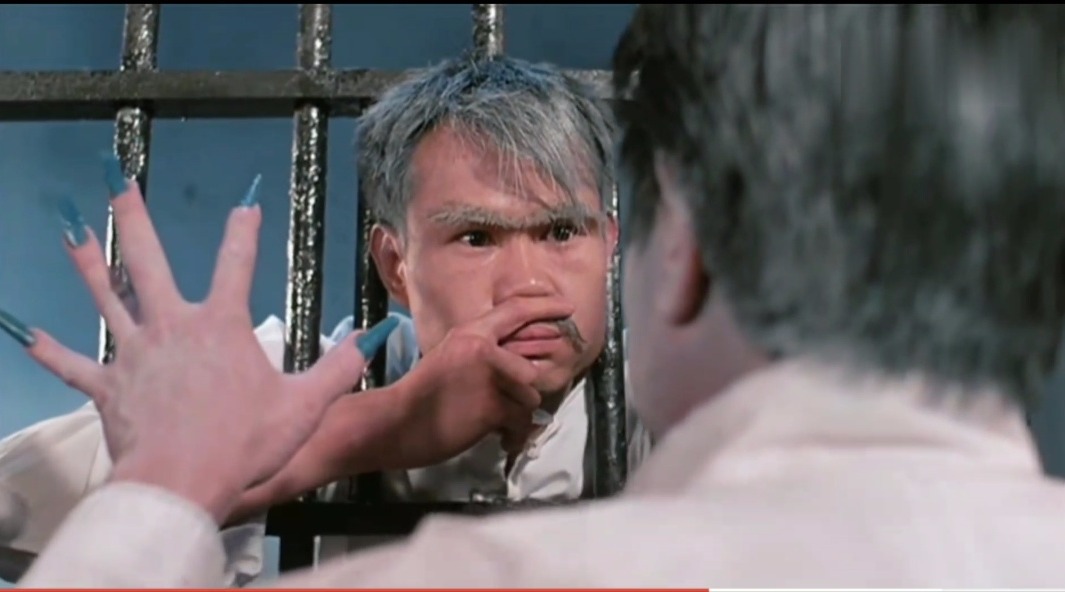 英叔被欺负最惨的一次,面对僵尸只能闭气