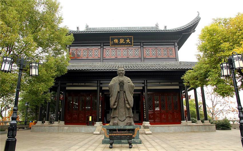 湖南最有可能腾飞的城市拥有4座高铁站未来即将修建2个机场