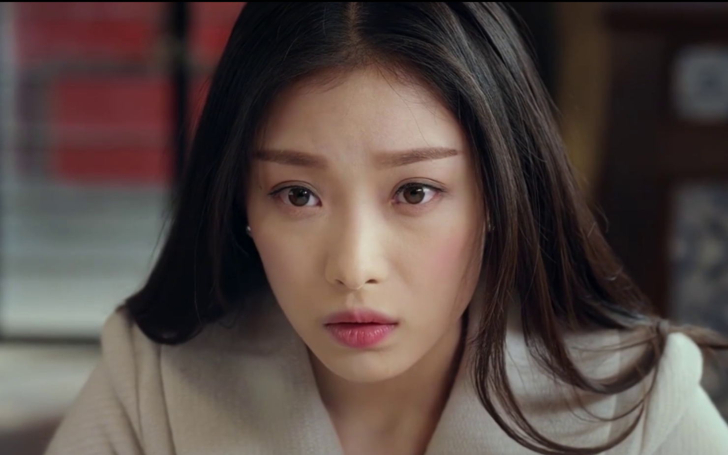 倪妮在28岁未成年这部电影中的造型超多各种美