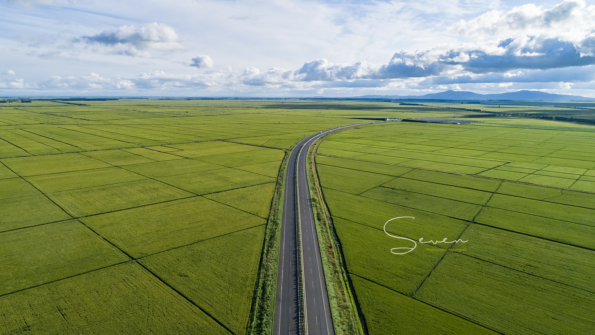 万亩良田养活了多少人呐