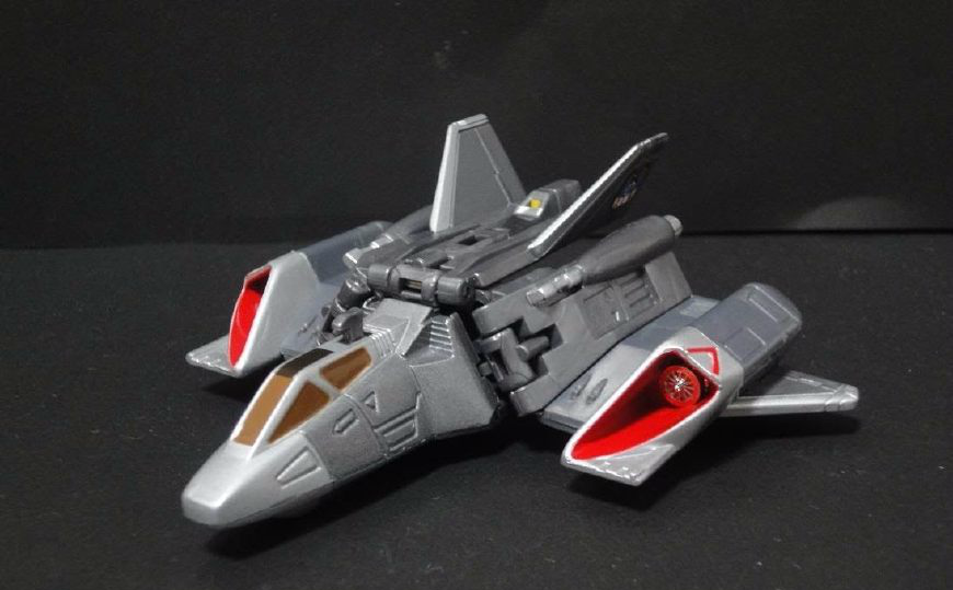 再会的天空盖亚奥特曼里的xig队的空中武器装备