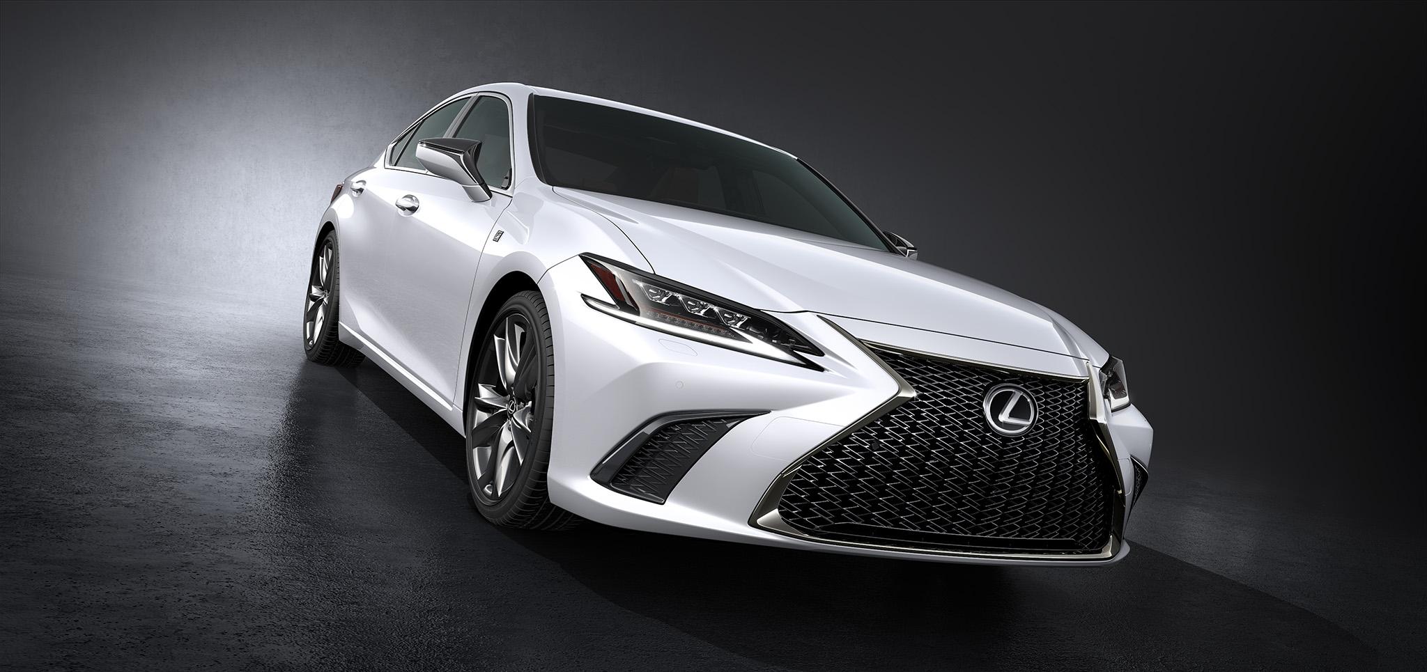 lexus在豪华车市场扔"炸弹",全新es上市,最低不到28万