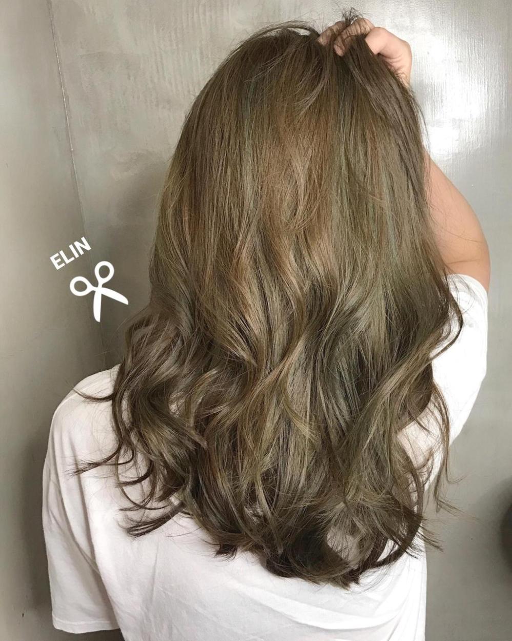 雾面冷棕挑染琥珀金,让你走在路上回头率超高香醇威士忌发色带点透明