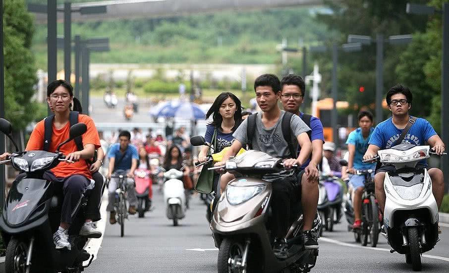 交警郑重警告:这3类电动车不得随意驾驶,否则统统扣留-新浪汽车