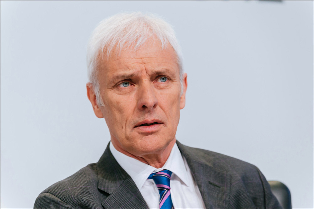 因柴油排放造假或致300亿美元损失,大众汽车丢车保帅解雇ceo