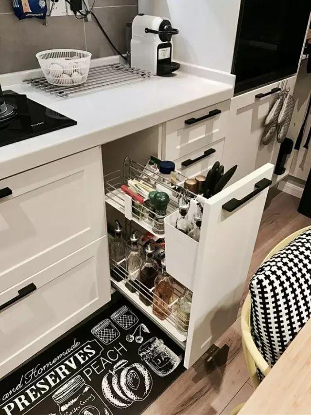 40﹐的房子,竟然装修还有小影院,简直太棒了|装修|房子|厨房_新浪新闻