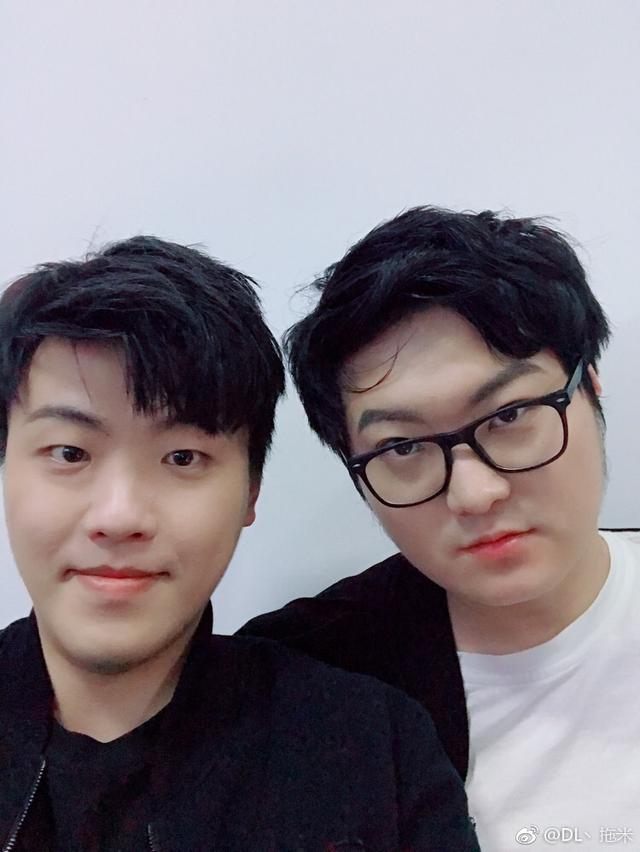 斗鱼游戏主播三万热度月入15000,拖米这种大咖级的得有千万吧